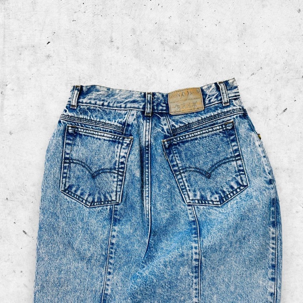 Vtg 80s Levi's 900 Series Acid Wash Jeans, High Rise Mom, Zip Ankle Grey Tag 26 - Picture 5 of 12